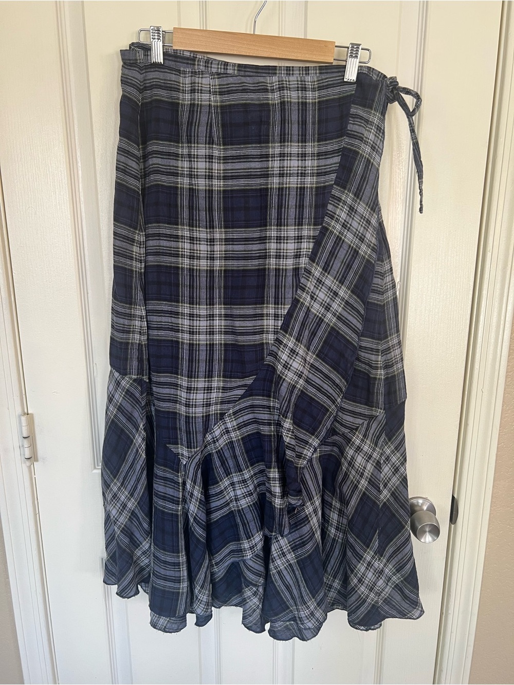 Sahalie Plaid Wrap Midi Skirt Blue Gray Ruffle Hem Cottagecore Boho Size 12